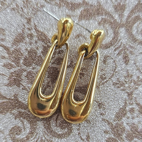 VTG Napier Gold Drop Earrings - Picture 1 of 4